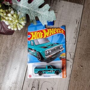 NWT Hot Wheels Mazda Repu Hot Trucks 4/10 3+ New in Box Mattel